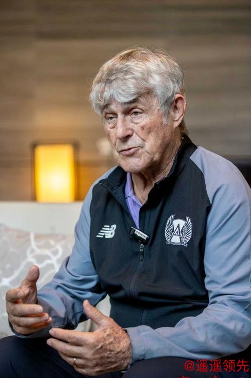 神奇主帅米卢自荐首席助教？海港外援选择坚持走 “咸菜泡饭” 路线